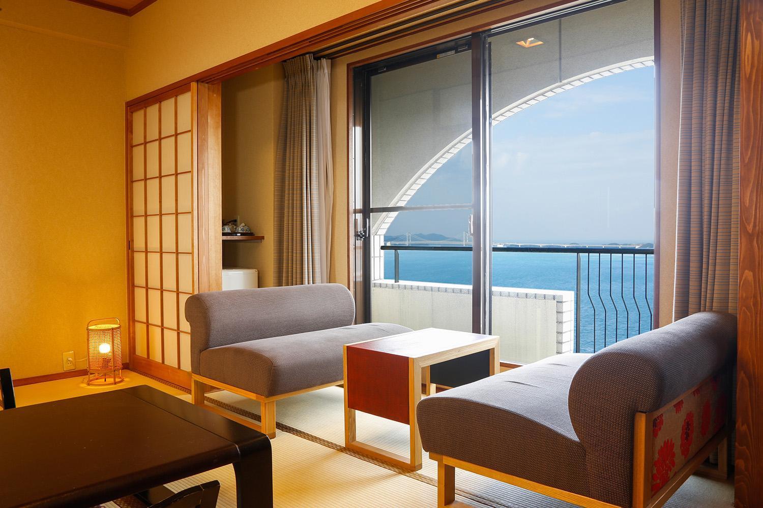 Plaza Awajishima Hotel Minamiawaji Exterior foto