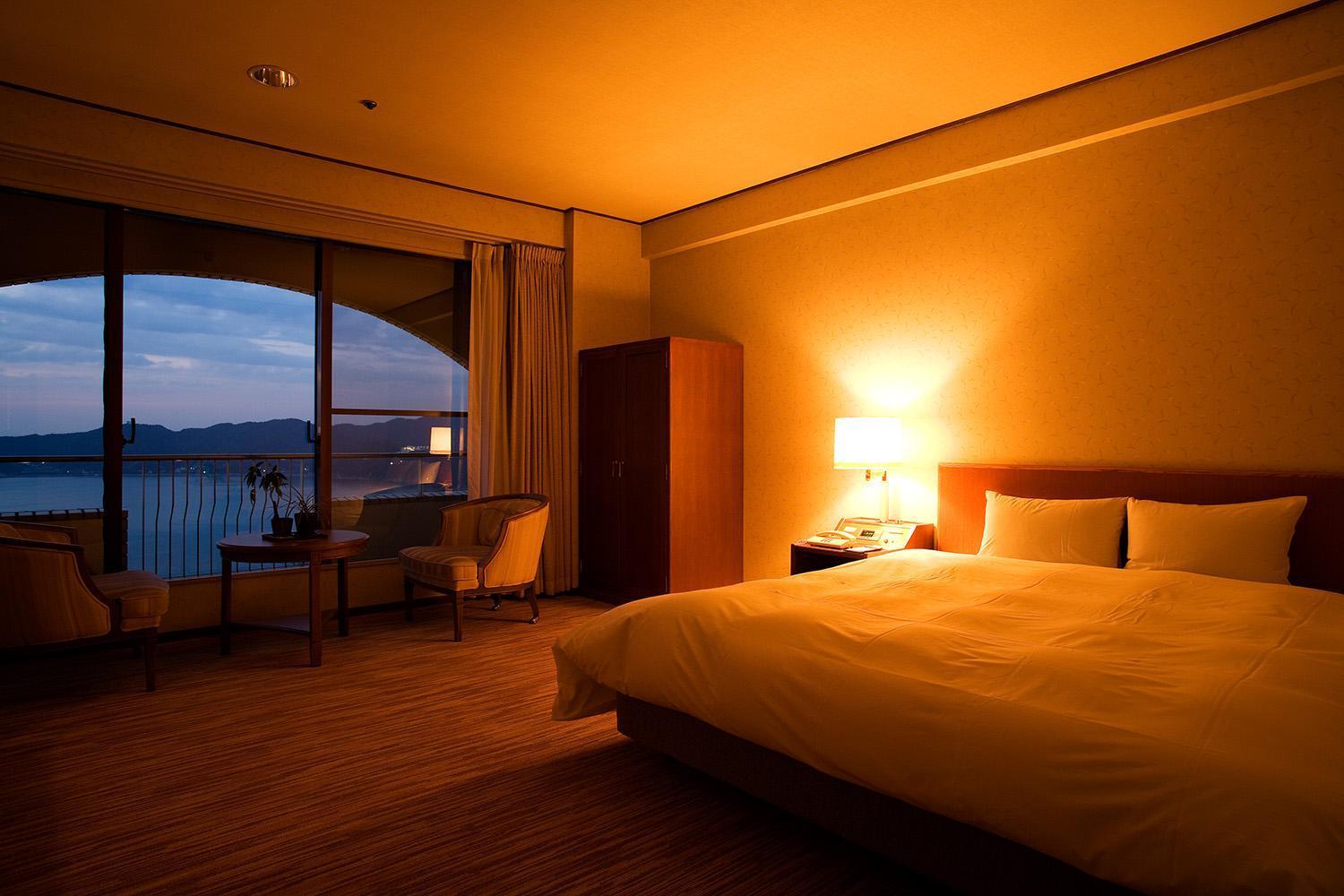 Plaza Awajishima Hotel Minamiawaji Quarto foto