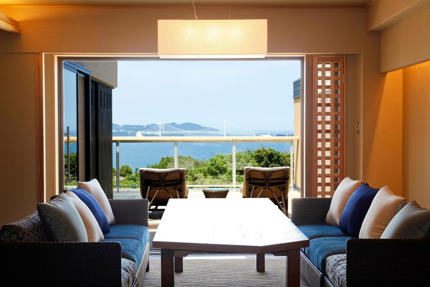 Plaza Awajishima Hotel Minamiawaji Exterior foto