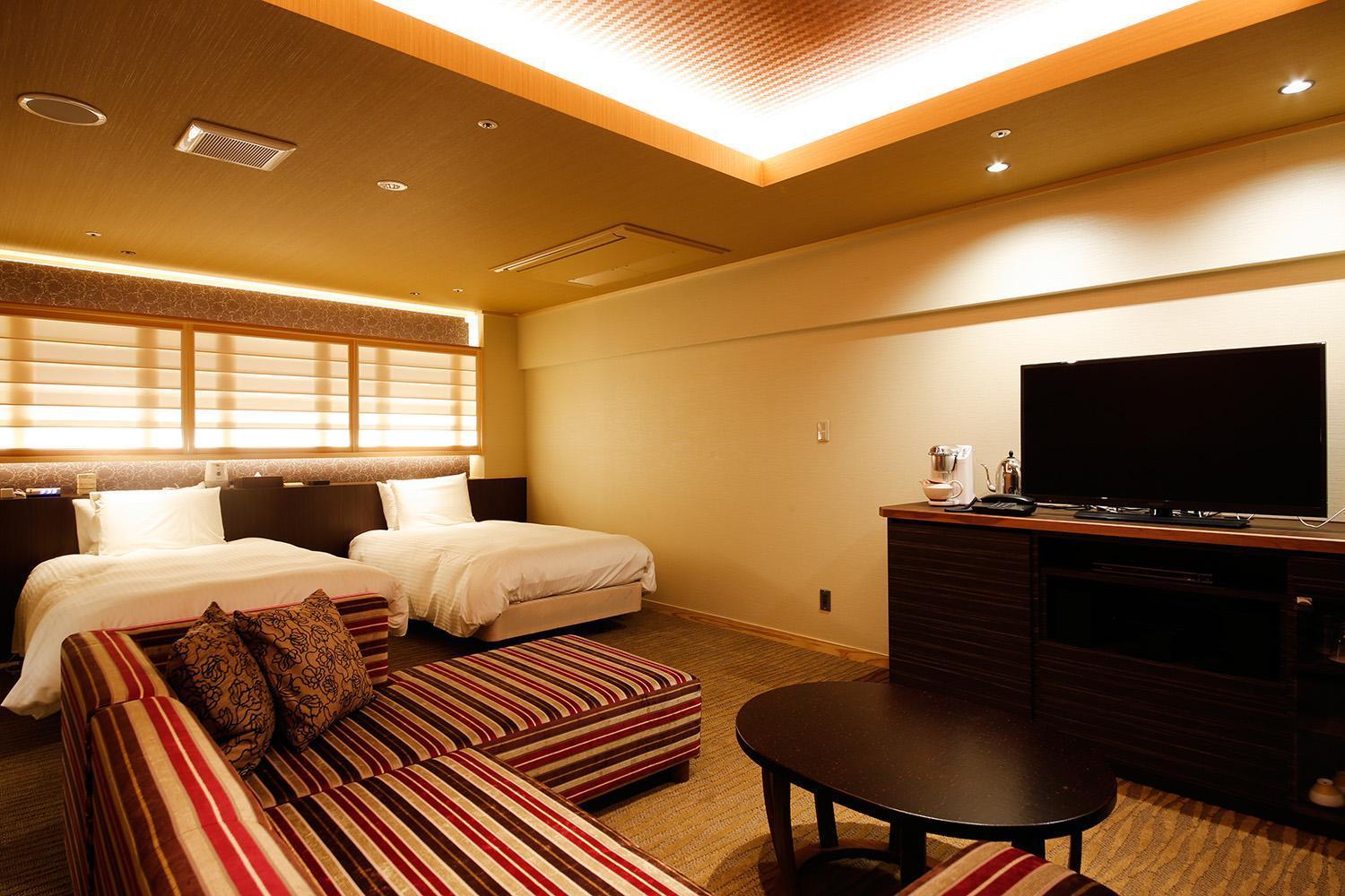 Plaza Awajishima Hotel Minamiawaji Quarto foto
