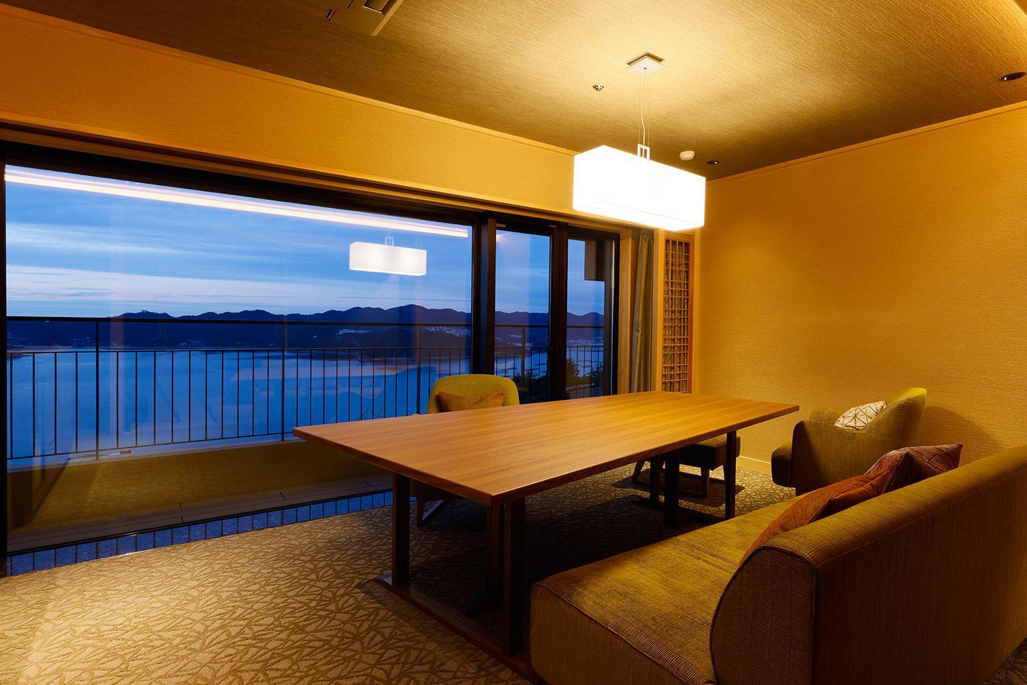 Plaza Awajishima Hotel Minamiawaji Quarto foto