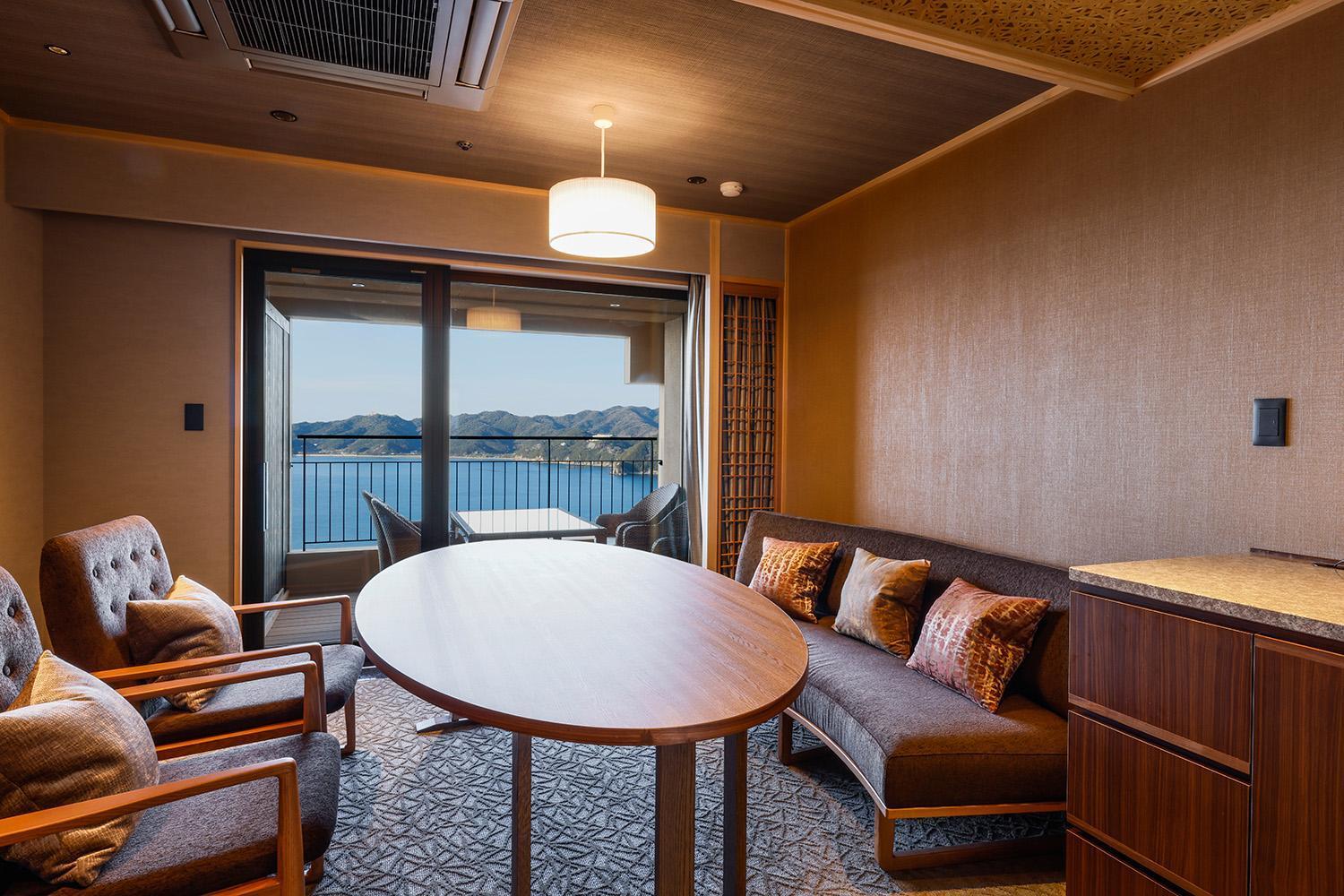 Plaza Awajishima Hotel Minamiawaji Quarto foto