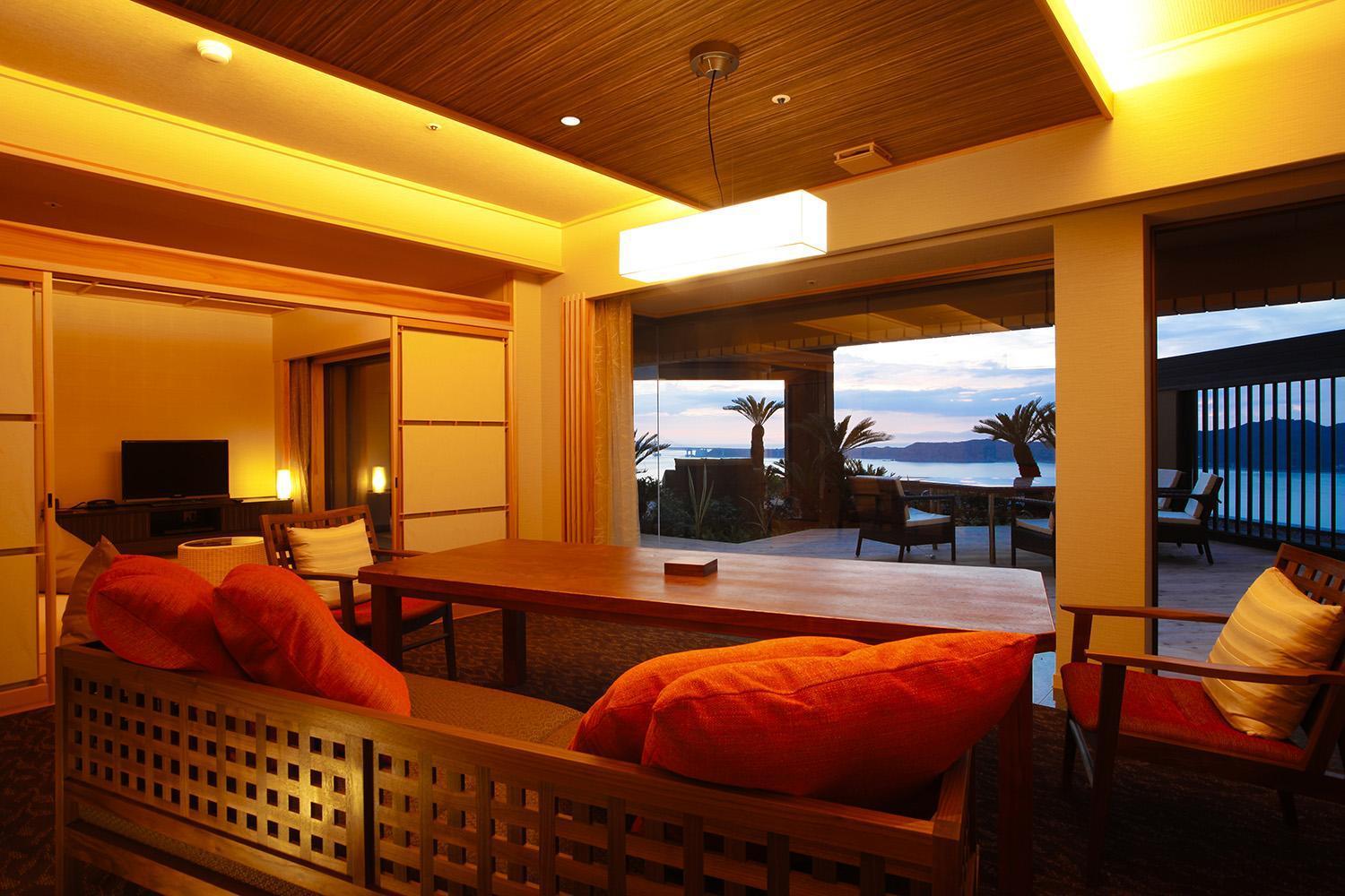 Plaza Awajishima Hotel Minamiawaji Exterior foto