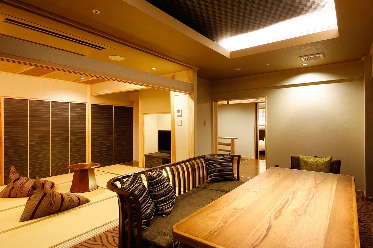 Plaza Awajishima Hotel Minamiawaji Quarto foto
